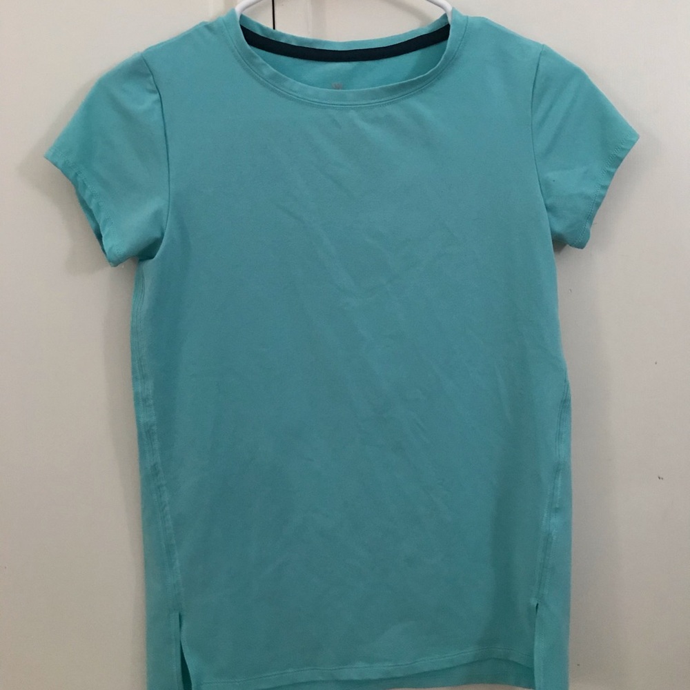 short sleeve athletic top